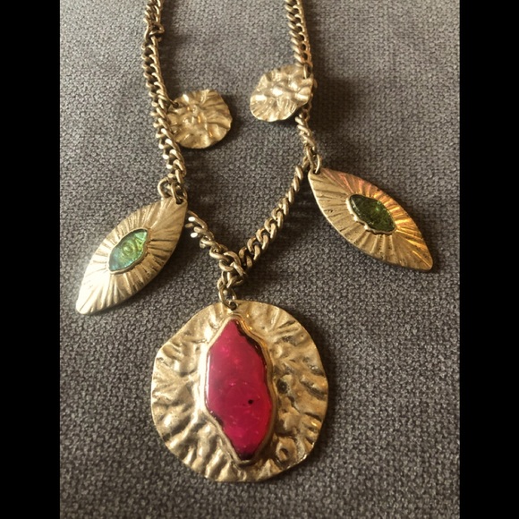 Pendant Necklace - Picture 2 of 2